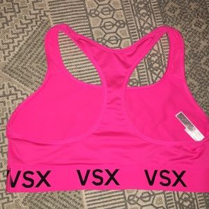 Victoria's Secret Intimates & Sleepwear - VSX 💖 Sports Bra SZ L Victoria’s Secret Pink Victoria's Secret Intimates & Sleepwear - VSX 💖 Sports Bra SZ L Victoria’s Secret Pink